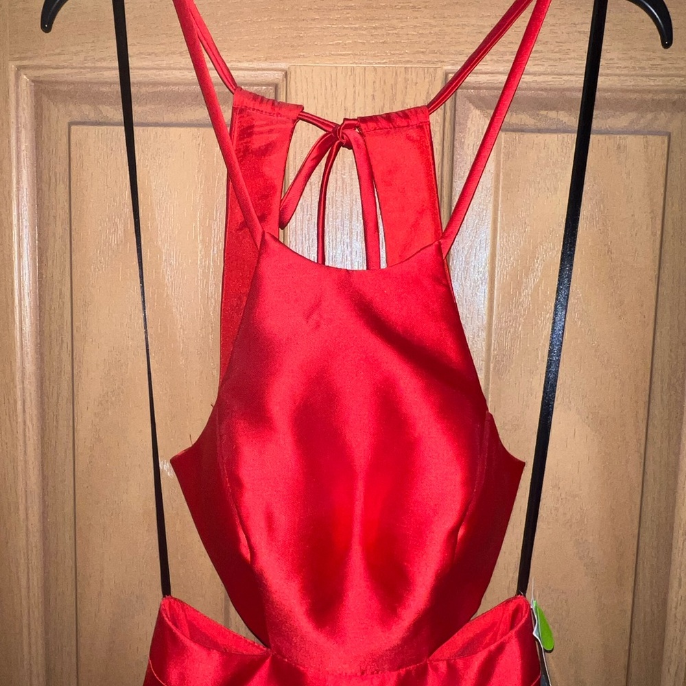 NWT B. Smart Red Satin Maxi Dress Size 0 - Picture 9 of 15